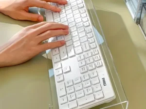 1pc Acrylic Keyboard Stand, Compact Desktop Lifter for Keyboard and Mini PC, Mixed Color, Uncharged, Durable Material