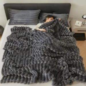 1pc Throw Blanket for Bed - 250GSM Soft & Warm Fluffy Blanket, Decorative Striped Blankets for Winter Nap / Sleep