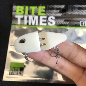 1PCS LURETV MM60 Fishing Lure Slow Sinking Swimbait Realistic Jointed Bait 3D Eyes PVC Material for Bass & Predator Fishing